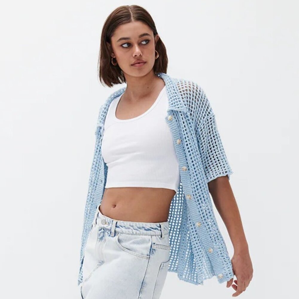 Ghanda Holiday Club Shirt